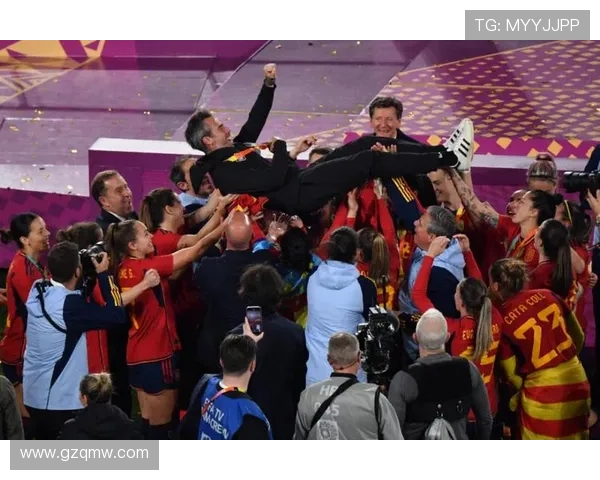 蒂尔尼争议言论引热议西班牙夺冠热门